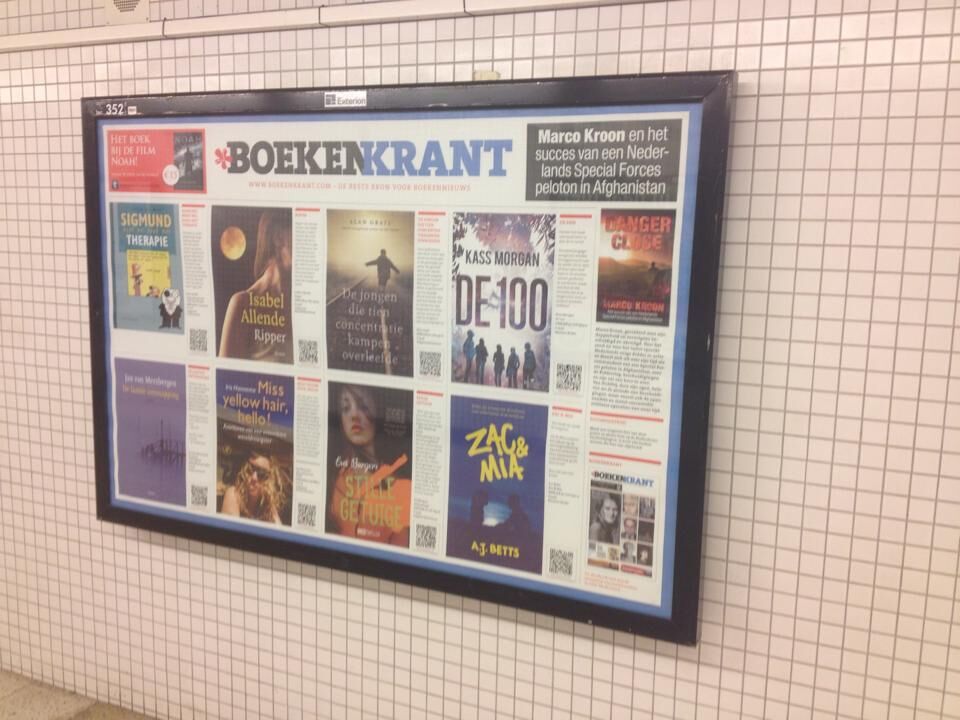 Boekenkrantposter gespot op het station!