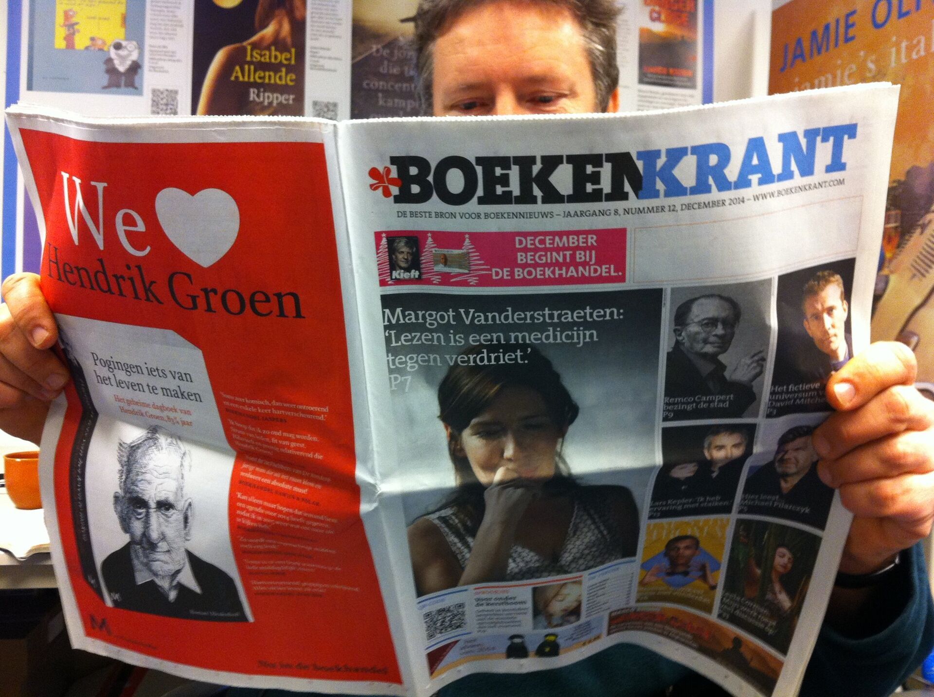 Nu verschenen: Boekenkrant editie 1 december 2014 met Margot Vanderstraeten, Remco Campert en David Mitchell